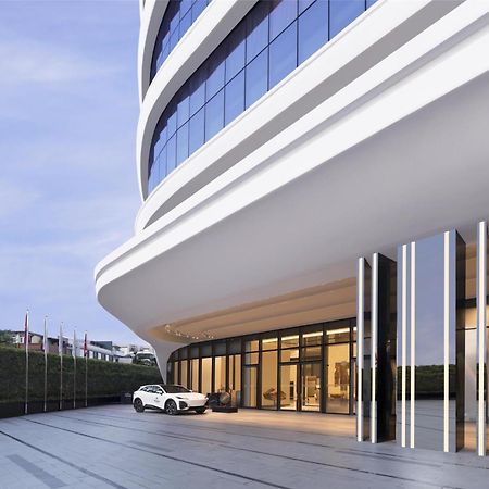 Hilton Kathmandu Hotel Exterior photo