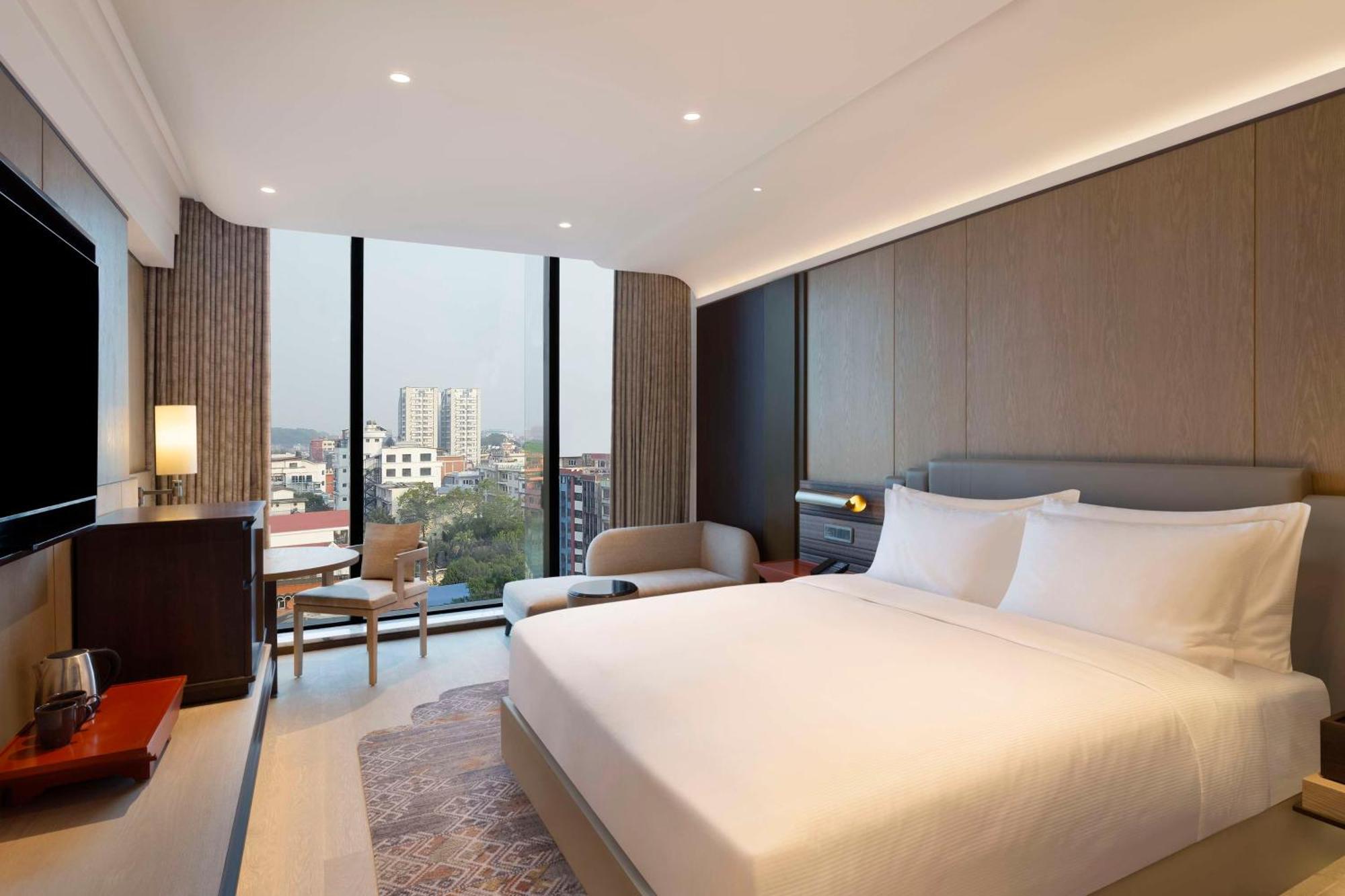 Hilton Kathmandu Hotel Exterior photo